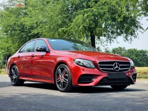 Xe Mercedes Benz E class E300 AMG 2019