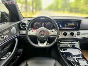 Xe Mercedes Benz E class E300 AMG 2019