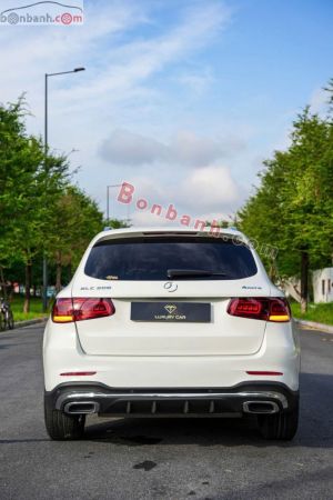 Xe Mercedes Benz GLC 300 4Matic 2021