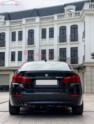 Xe BMW 5 Series 520i 2016