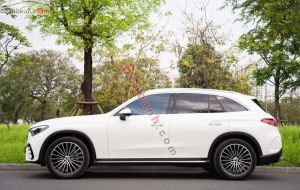 Xe Mercedes Benz GLC 300 4Matic 2023