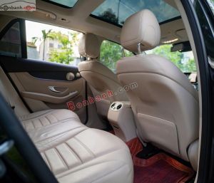 Xe Mercedes Benz GLC 300 4Matic 2021