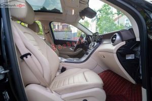 Xe Mercedes Benz GLC 300 4Matic 2021
