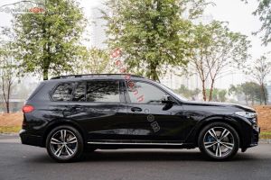 Xe BMW X7 xDrive40i M Sport 2022