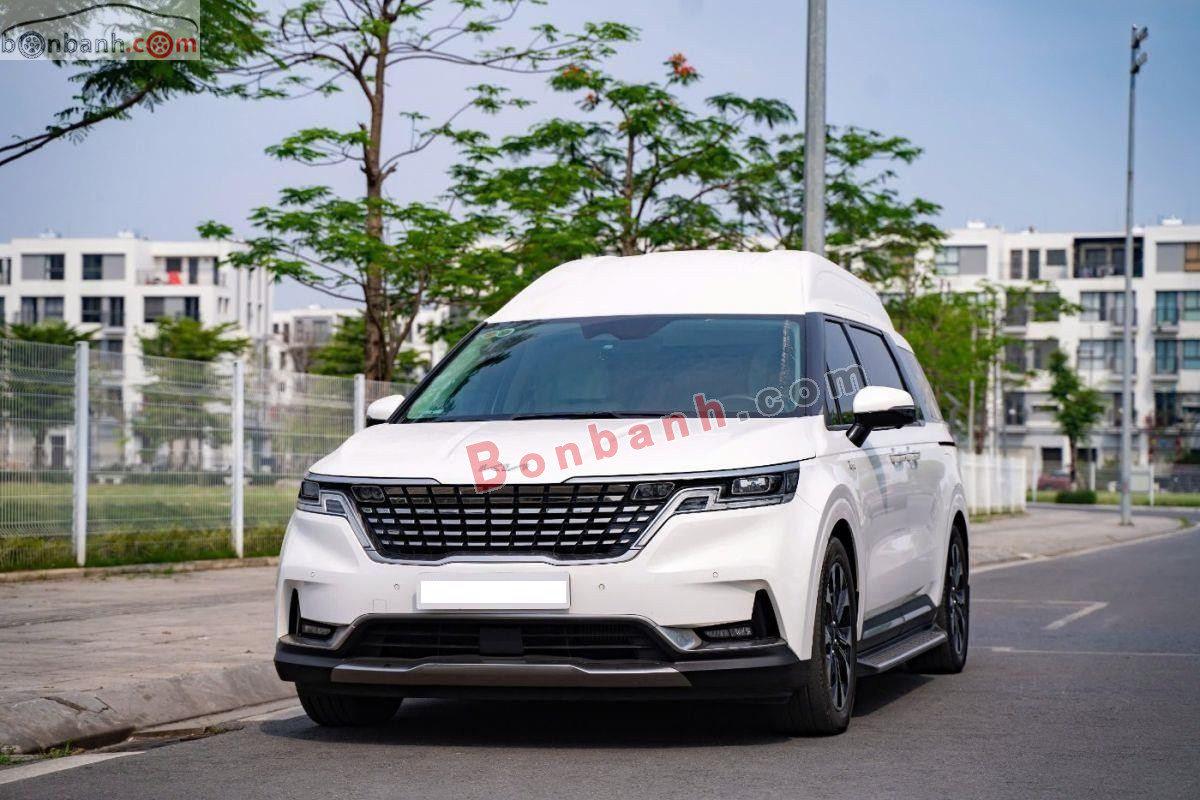 Kia Carnival Royal 2.2D 2022