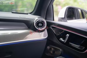 Xe Mercedes Benz GLC 300 4Matic 2023