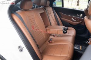 Xe Mercedes Benz E class E300 AMG 2022
