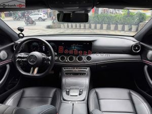Xe Mercedes Benz E class E300 AMG 2022
